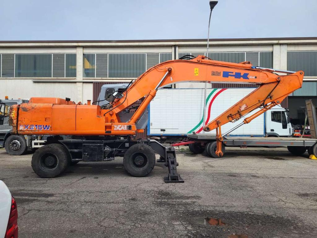 Fiat Kobelco EX215W Foto 4
