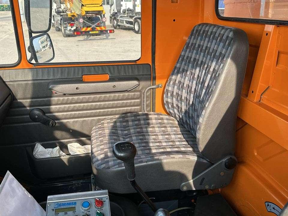 Mercedes-Benz UNIMOG U90 4X4 Foto 14
