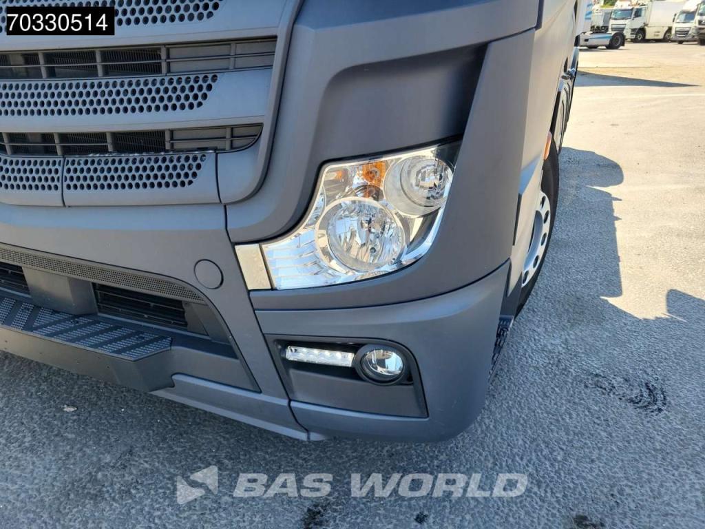 Mercedes-Benz Actros 1851 4X2 BigSpace 2xTanks Foto 10