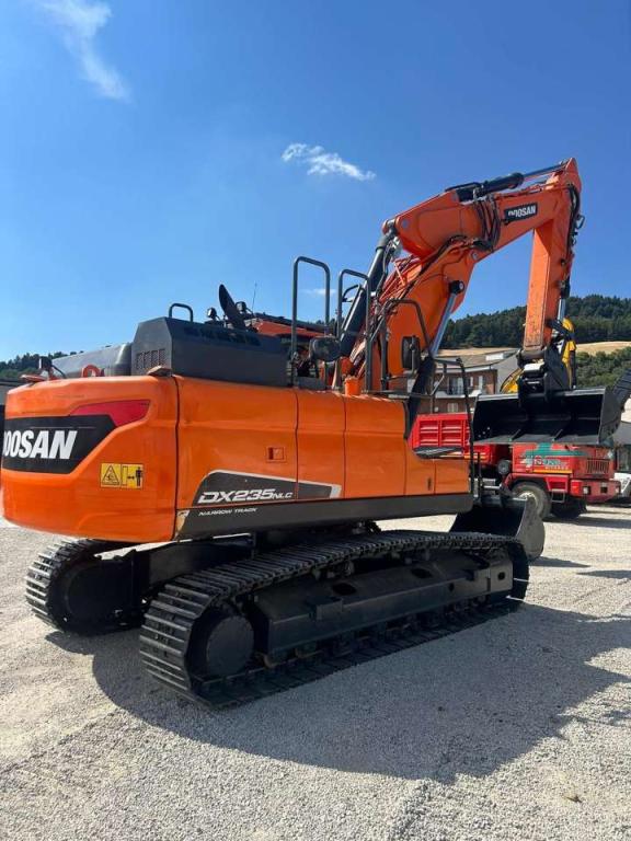 Doosan DX235NLC Foto 3