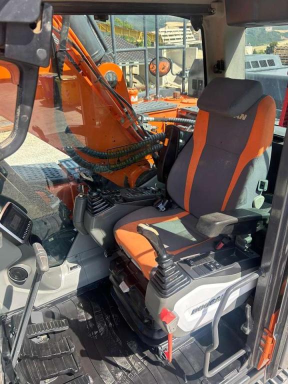 Doosan DX235NLC Foto 5