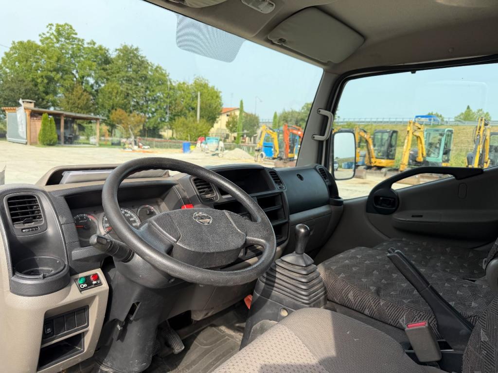 Nissan CABSTAR 35.11 Foto 7