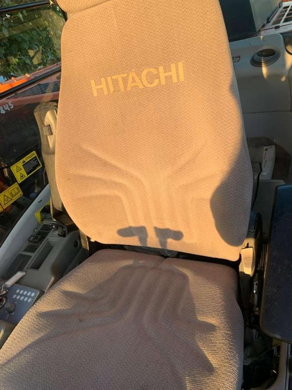 Hitachi ZX 160LC-5B Foto 3
