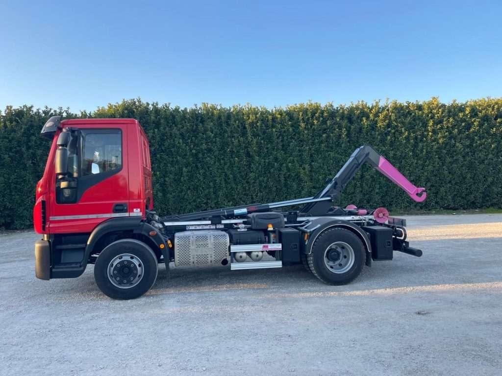 Iveco EUROCARGO 160E32 CON SCARRABILE NUOVO Foto 13