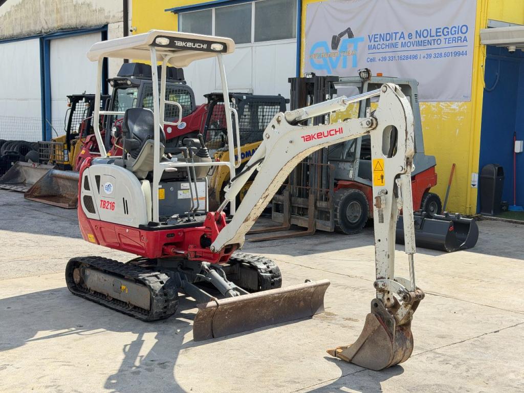 Takeuchi TB216 Foto 2