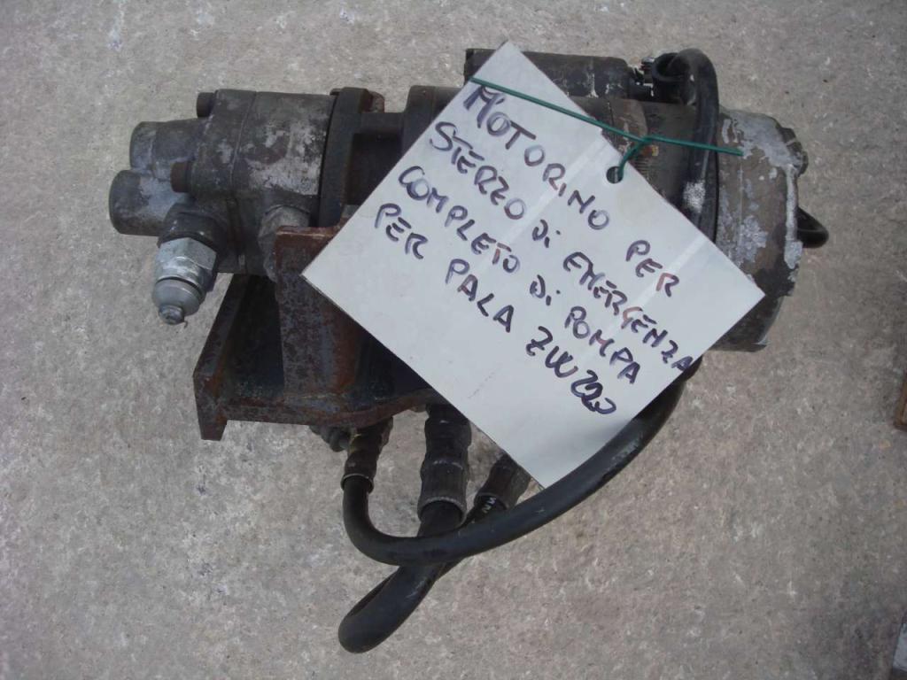 Motorino per Sterzo para Hitachi ZW220 Foto 1