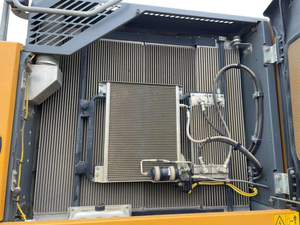 Liebherr R934LC Foto 28