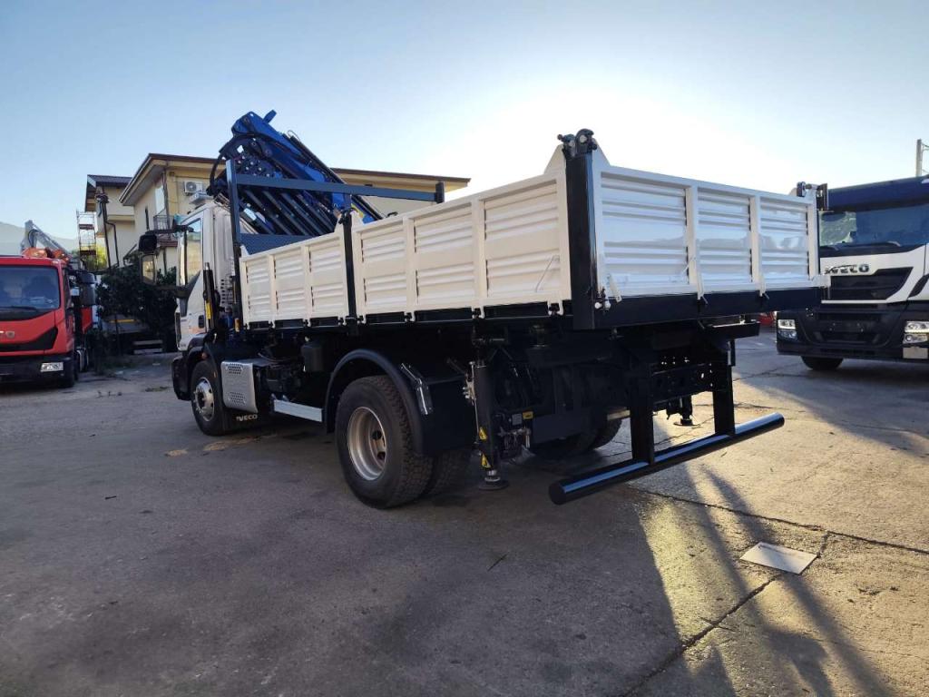Iveco EUROCARGO 160-250 Foto 3