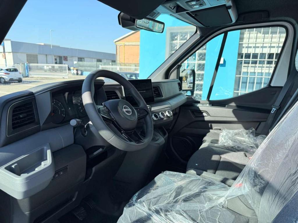 Nissan Interstar Foto 7