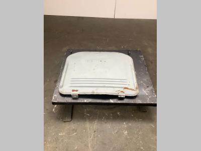 Capó y panel de carrocería para Fiat Hitachi FH 400 vendida por Massucco T. Srl Area Ricambi