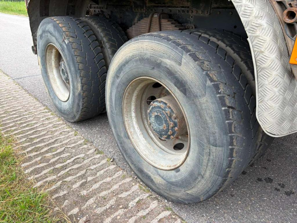 Man TGA35.430 8x8 Meiller Kipper Foto 22
