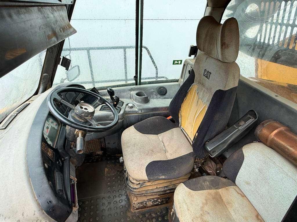 Caterpillar 725 - Body Heating / Backup Camera Foto 8