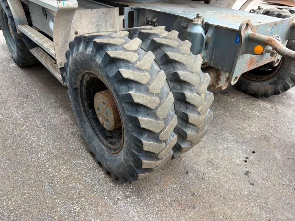 Liebherr A918 Compact Litronic Foto 18