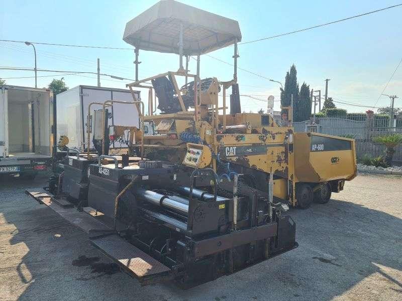 Caterpillar AP 600 Foto 2