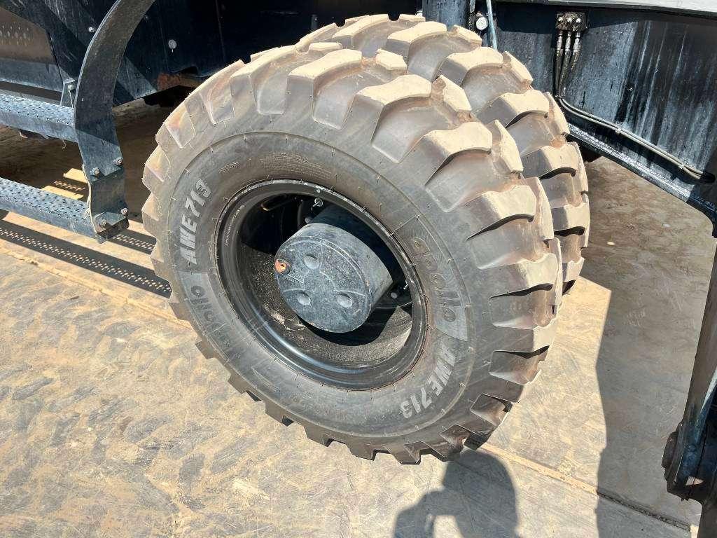 Caterpillar MH3024 - Automatic Greasing / Tilting Cab Foto 21