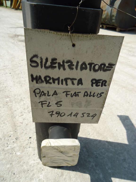 Silenciador para Fiat Allis FL5 - CODICE 79014524 Foto 5