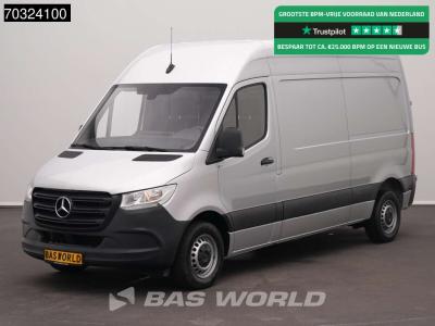 Mercedes-Benz Sprinter 215 CDI Automaat 150pk L2H2 MBUX Camera Airco Parkeersensoren CarPlay Euro6 L2 Airco vendida por BAS World B.V.