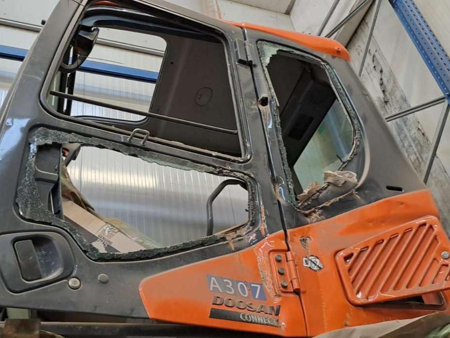 Doosan Cabina para Doosan DX235NLC-5 Foto 1