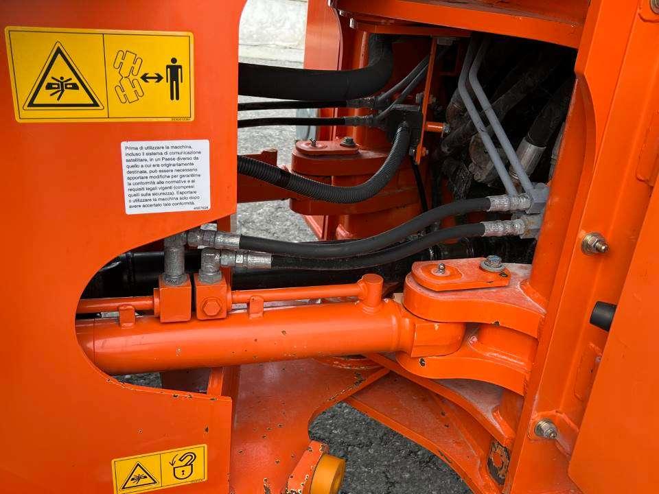 Hitachi ZW140-5B Foto 8