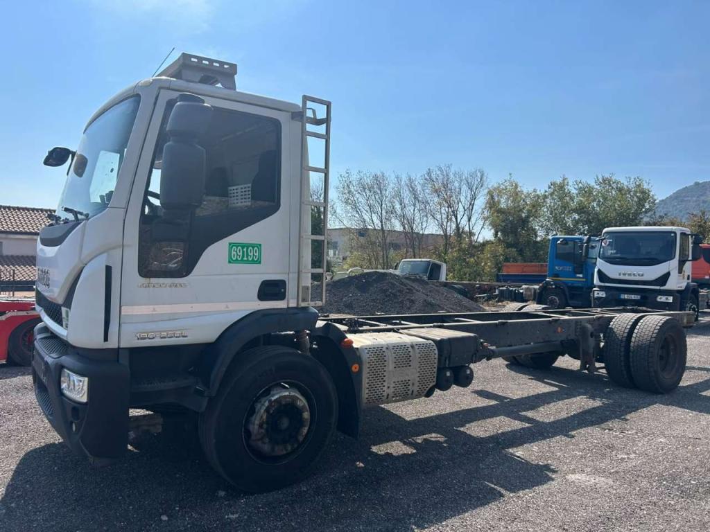 Iveco EUROCARGO CUBE 190-280L Foto 10