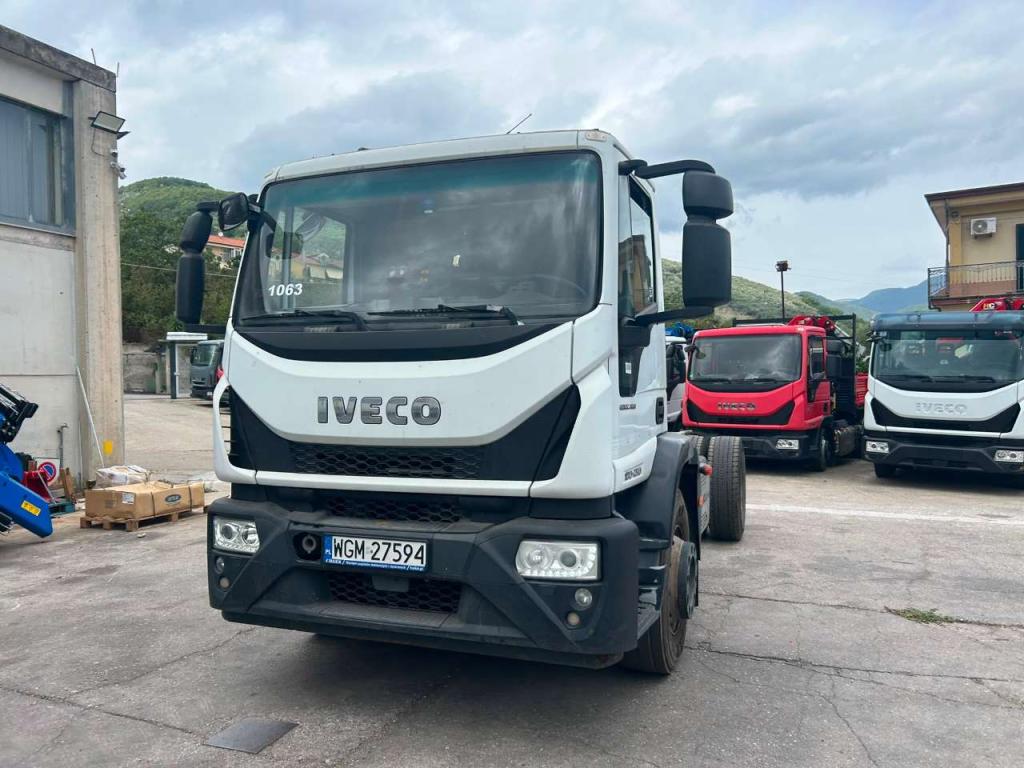 Iveco EUROCARGO 180-250 Foto 6