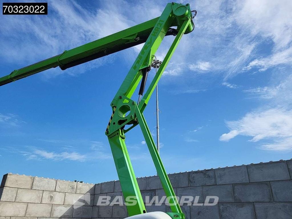 NIFTY HR21DE 2WD Foto 8