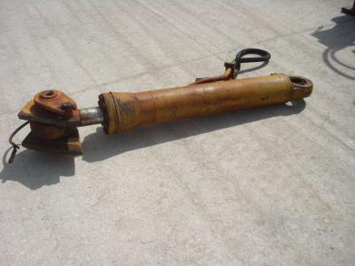 Cilndro de levantamiento para Fiat Allis FE 18 vendida por OLM 90 Srl