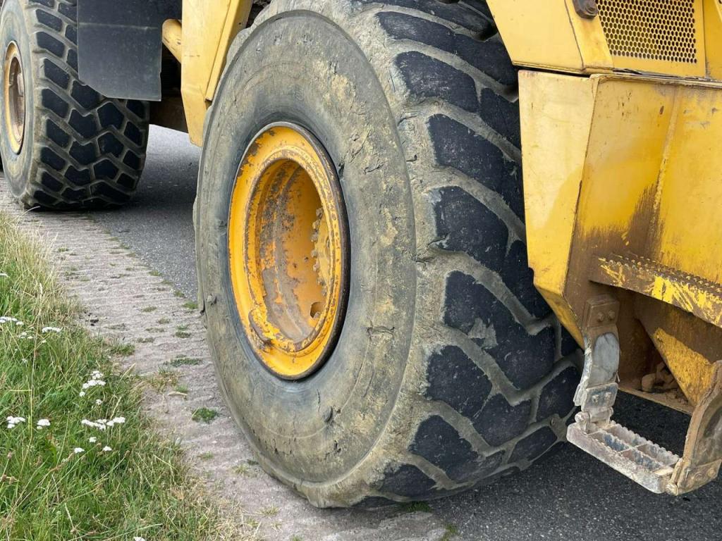 Komatsu HM300 Foto 13