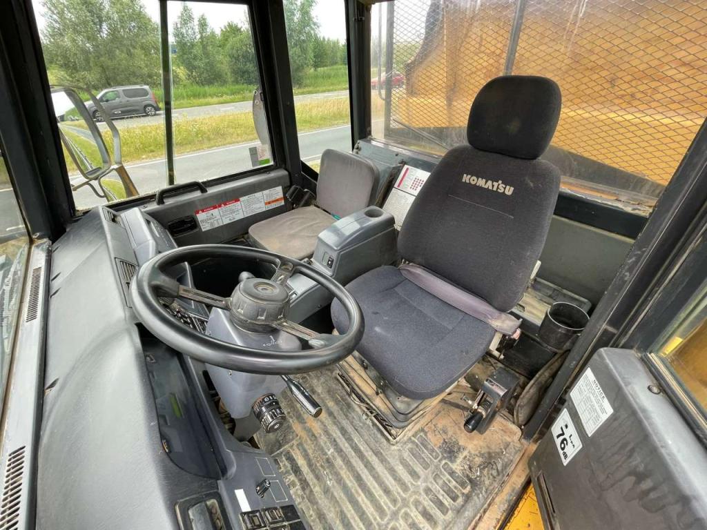 Komatsu HM300 Foto 17