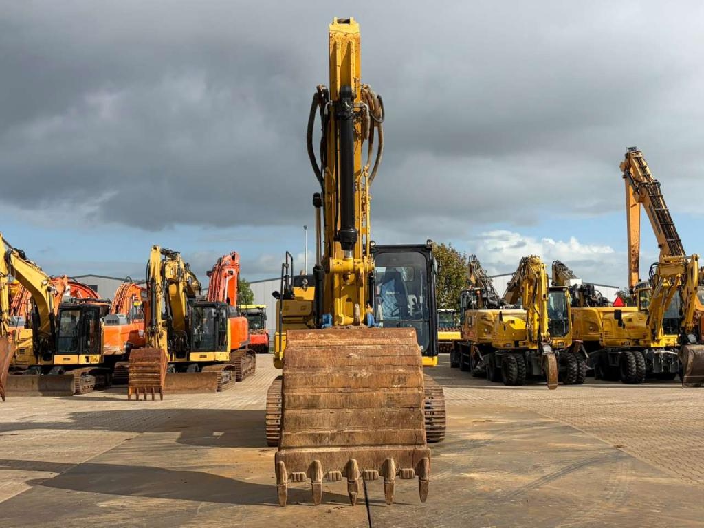 Caterpillar 323FLN Foto 8