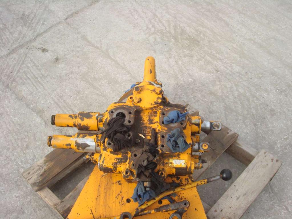 Distribuidor hidraulico para Fiat Allis 645B Foto 6