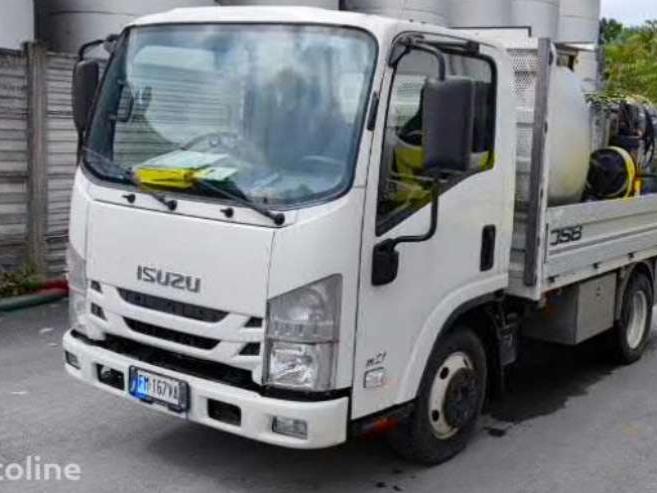 Isuzu N1R 87A Foto 3