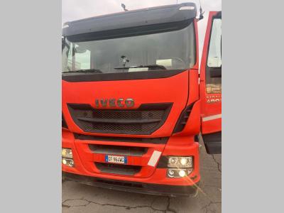 Iveco AT440S48 T vendida por Palcon di Palma Gianni
