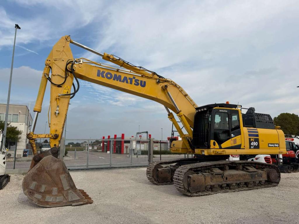 Komatsu PC490LC-11E0 Foto 1