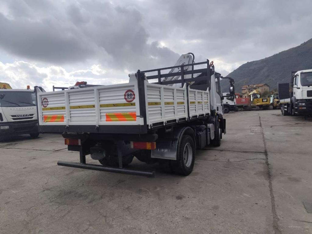 Iveco EUROCARGO 120E28P Foto 11
