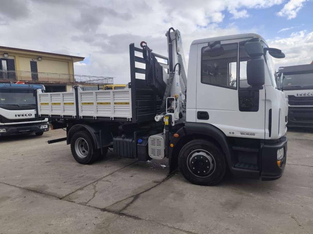 Iveco EUROCARGO 120E28P Foto 14