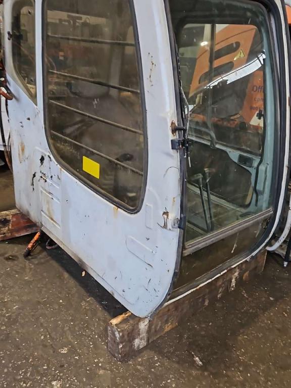 Cabina para Fiat Hitachi ex215 Foto 2