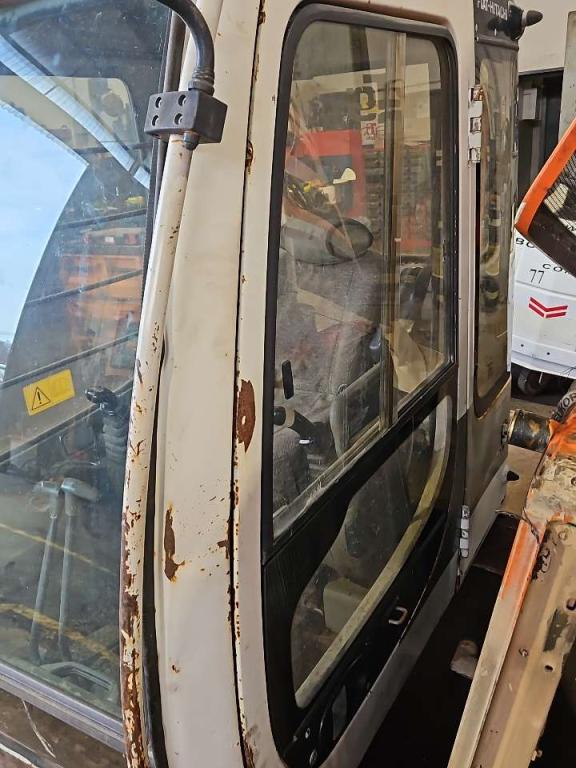 Cabina para Fiat Hitachi ex215 Foto 3