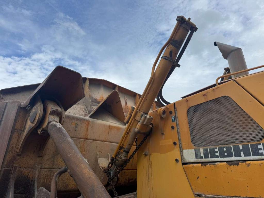 Liebherr PR752 | Spare parts only Foto 8