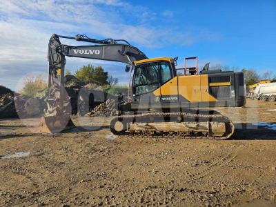 Volvo EC 220 EL vendida por Occamat