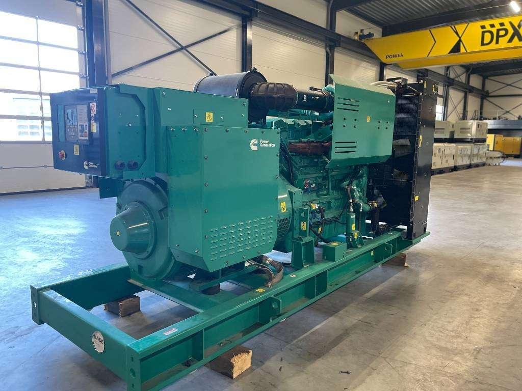 Cummins C900D5 - 900 kVA Surplus Genset - DPX-18527-O Foto 4