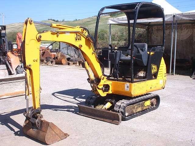 JCB 8015 Foto 1