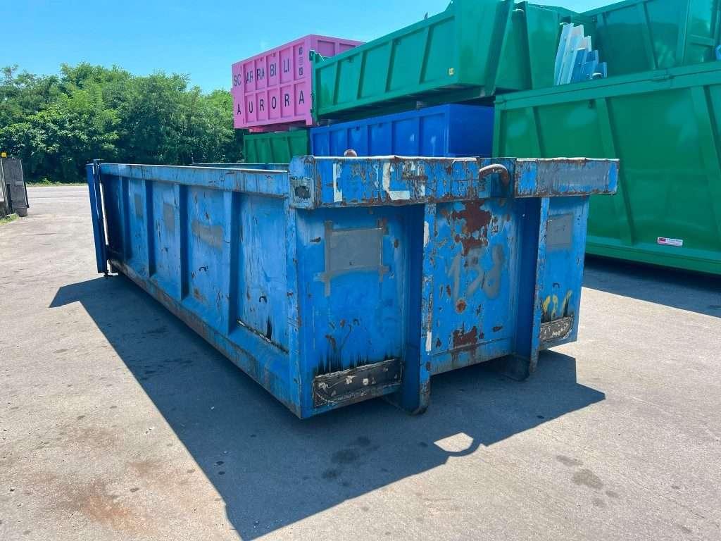 CONTAINER SCARRABILE USATO A CIELO APERTO Foto 1