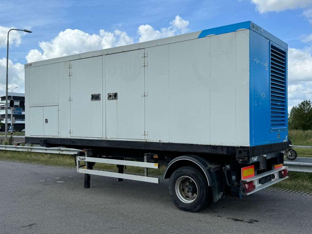 Olympian GEP165 150kVA Generator set on trailer Foto 4