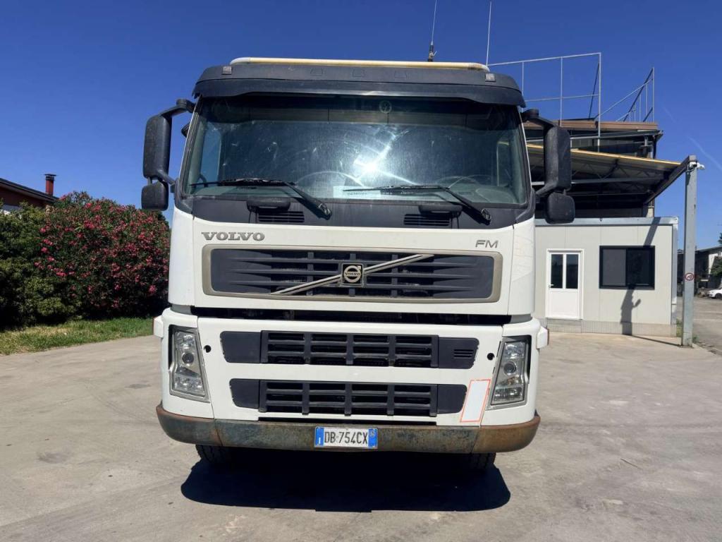 Volvo FM 12 440 Foto 2