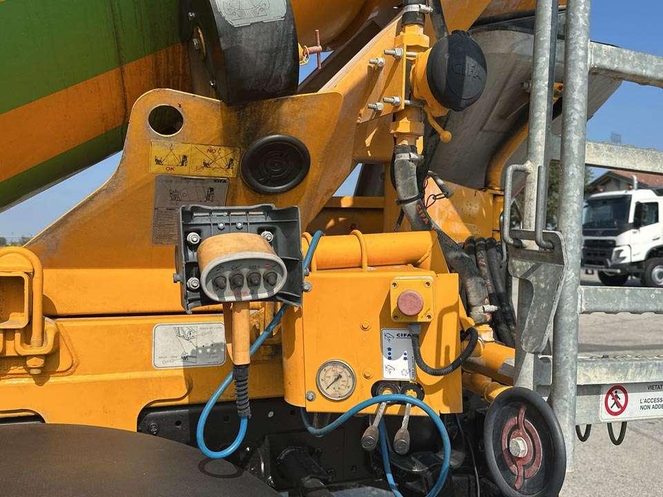 Man TGM 18.330 4X4 Foto 10
