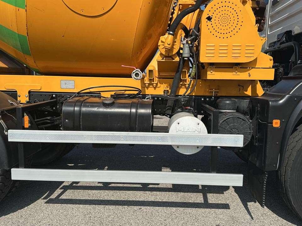 Man TGM 18.330 4X4 Foto 12