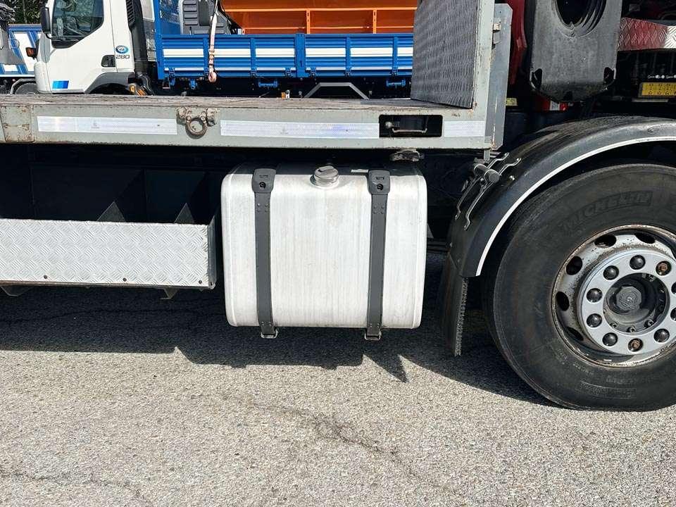 Scania R480 8X2 Foto 12