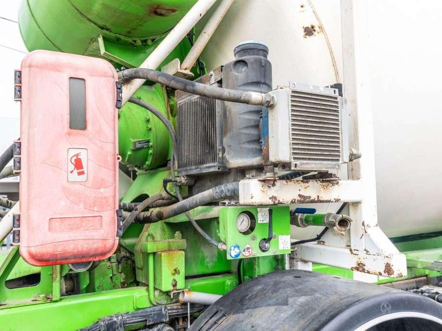 Scania P400 +STETTER 7m3+TAPIS THEAM TS 13 Foto 10