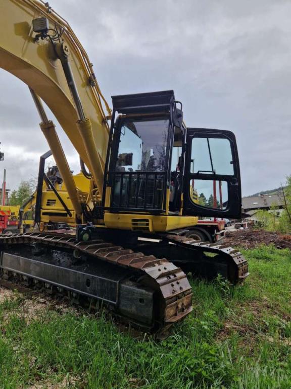 Komatsu PC240NLC-8 Foto 2